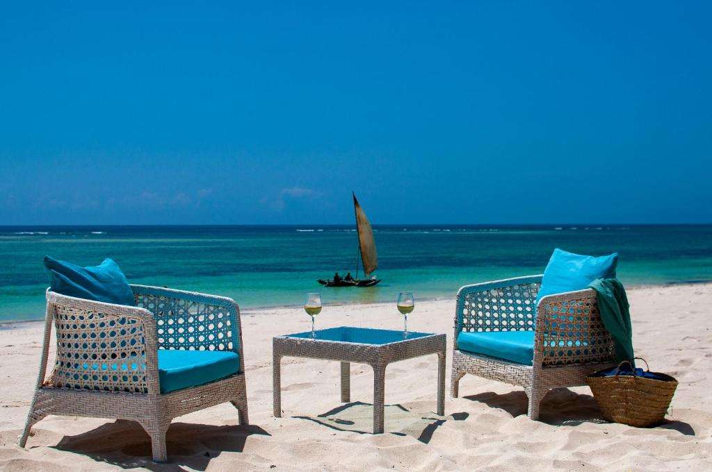 Diani Beach 6 Days